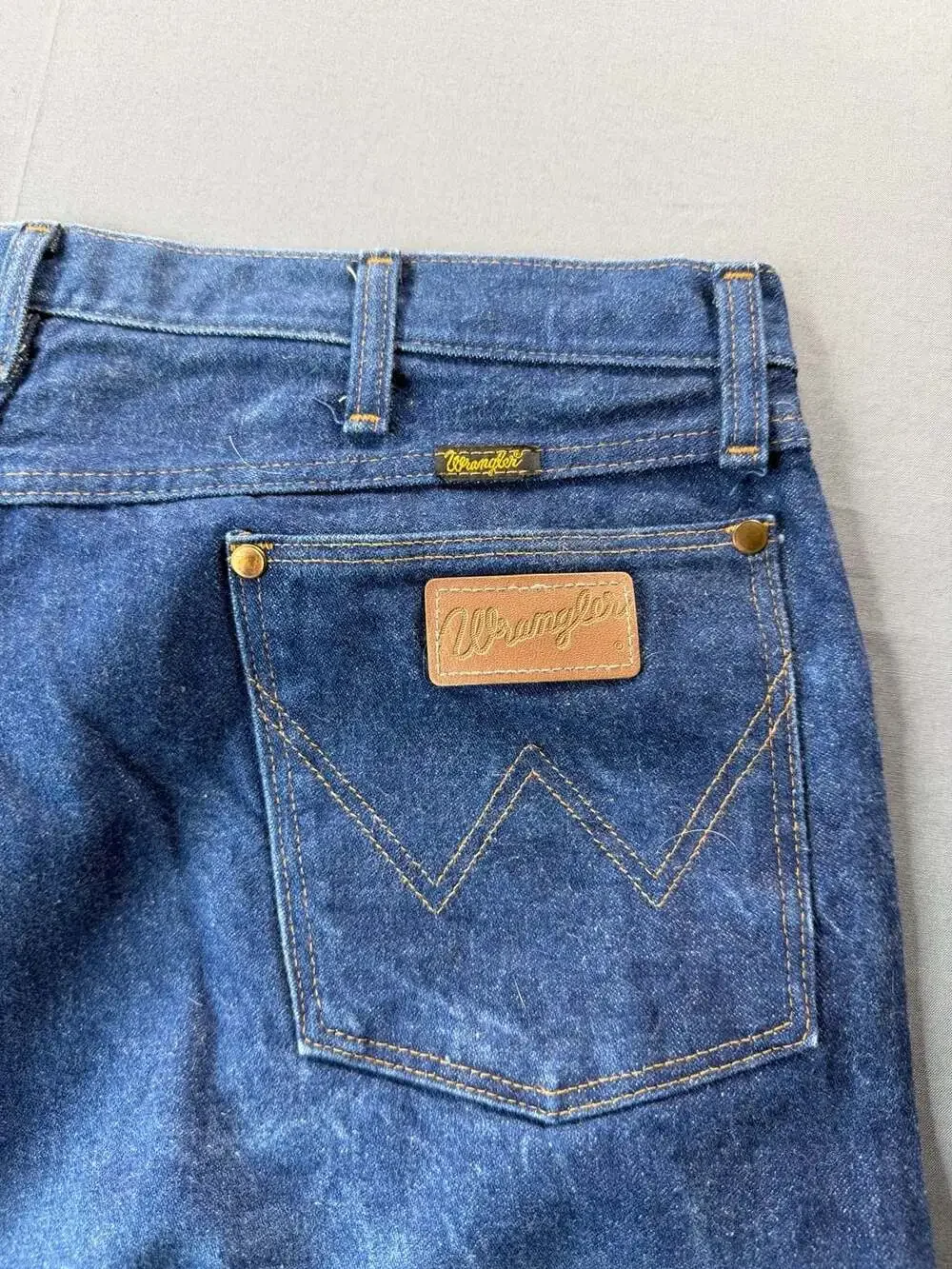 Wrangler Cowboy Cut Original Fit 13MWZ Men's Dark Wash Jeans 40x30 USA Made